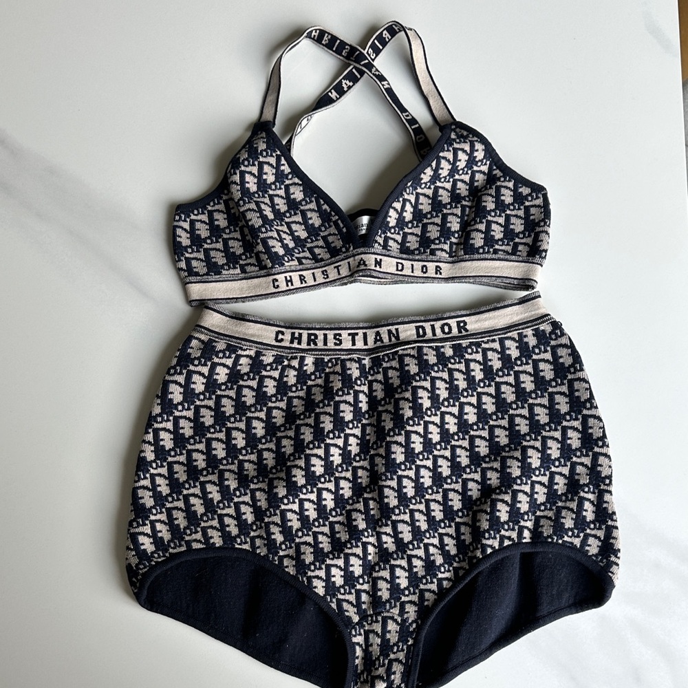 Dior Navy and Beige Logo Set